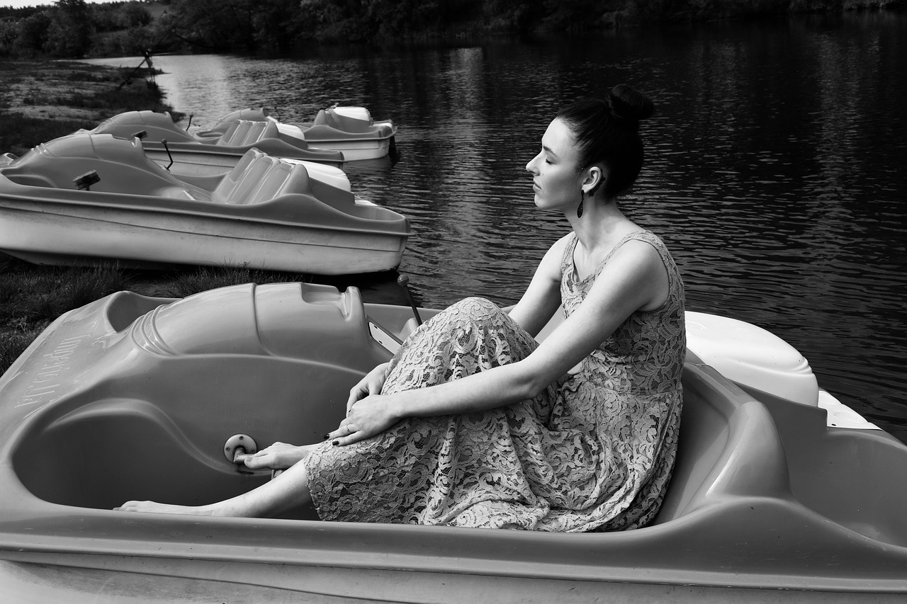 découvrez nos excursions en catamaran pour des moments inoubliables en mer, à la découverte de paysages paradisiaques et d'activités nautiques variées.