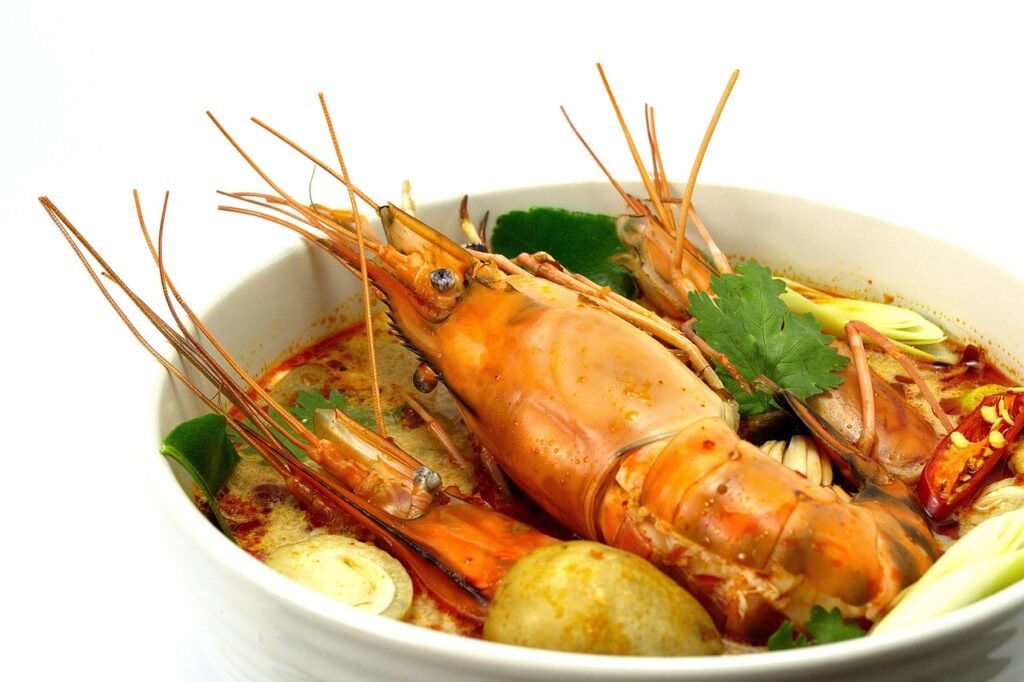 découvrez l'art de la cuisine thaïlandaise avec notre cours de cuisine authentique, facile à suivre et idéal pour tous les niveaux. apprenez à préparer des plats traditionnels savoureux chez vous !