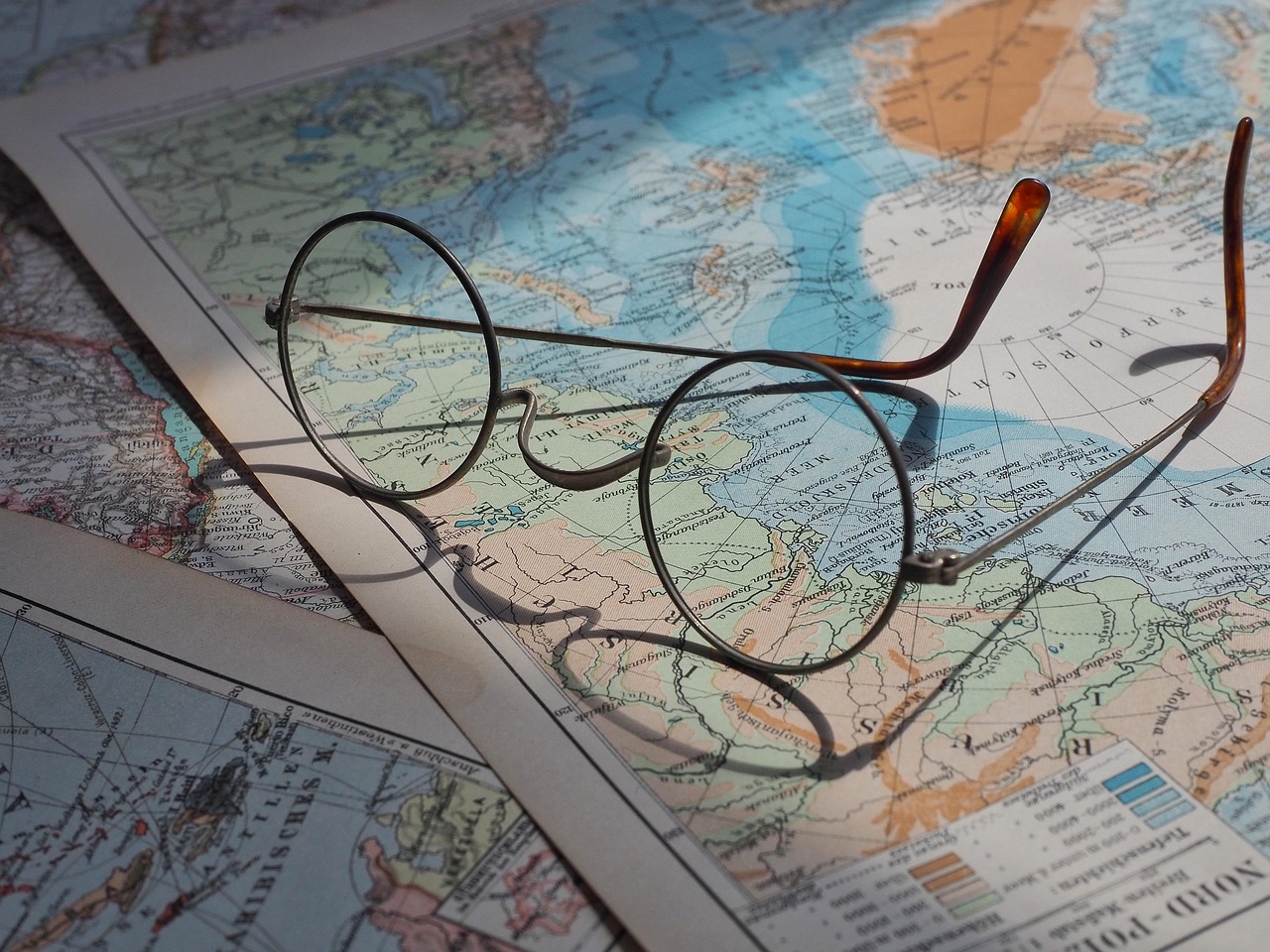 comparez les assurances voyage tour du monde et partez l’esprit tranquille grâce à une couverture adaptée aux soins médicaux, aux imprévus et aux longs séjours.